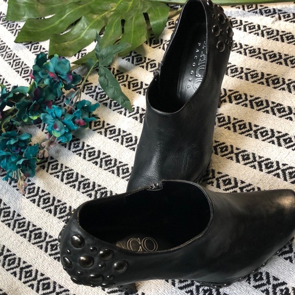 **Rare Vintage**  Studded Platform Booties - Picture 4 of 10